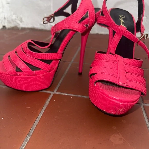 Qupid Hot Pink Strappy Platform Heels - Picture 2 of 5